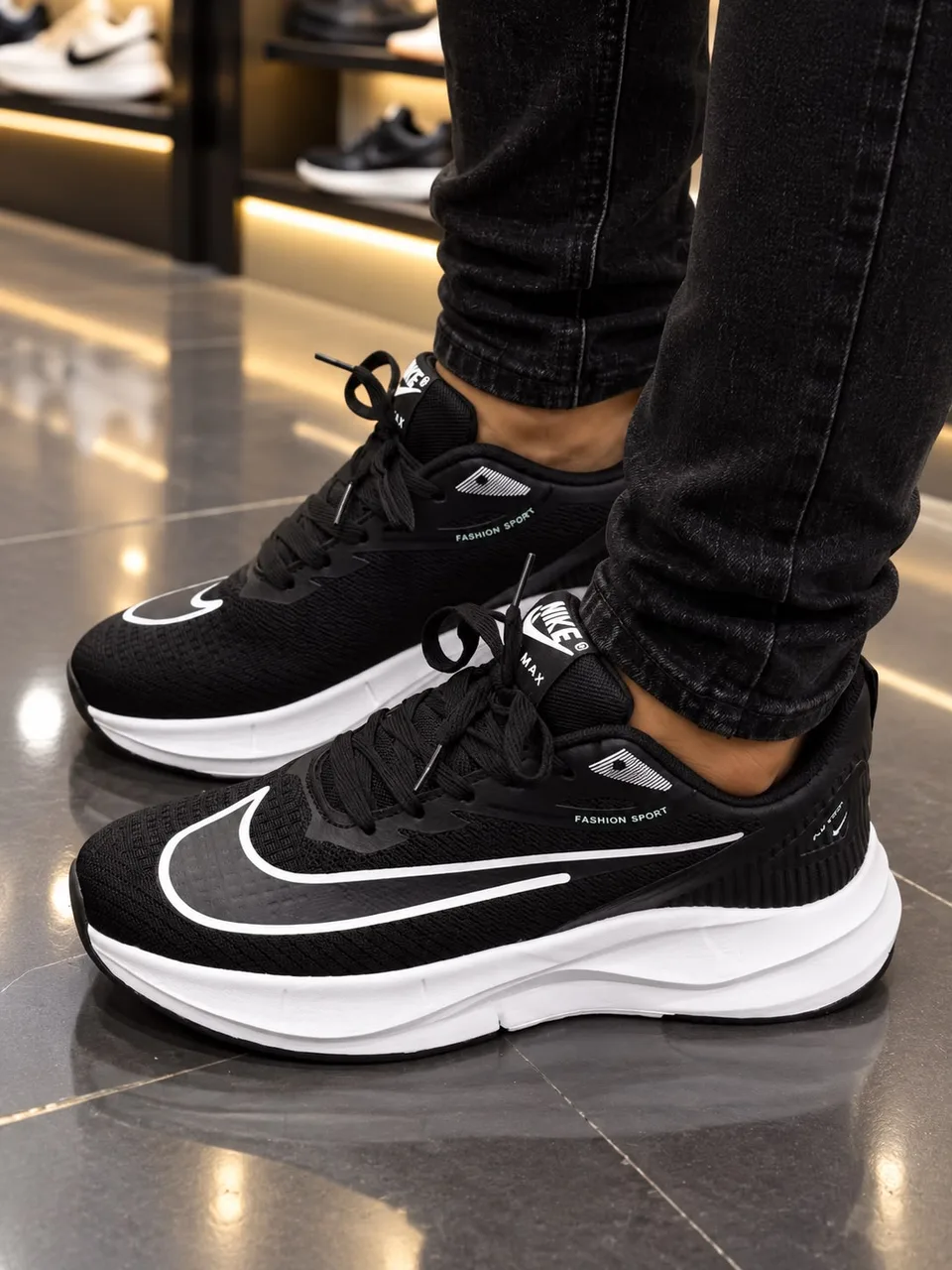NIKE ZOOM X