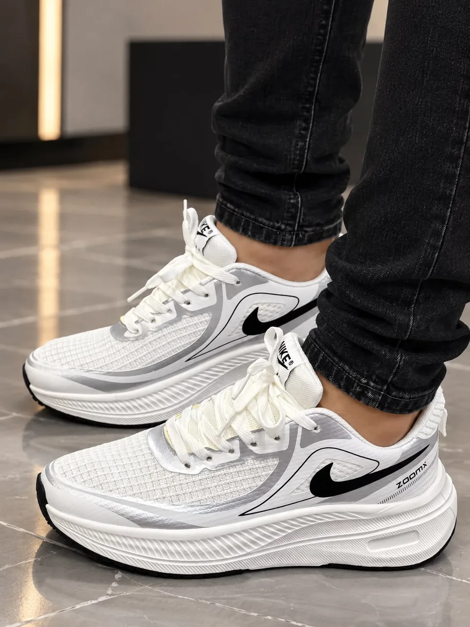 NIKE ZOOM X