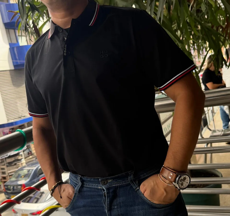 Camiseta Tipo Polo Premium